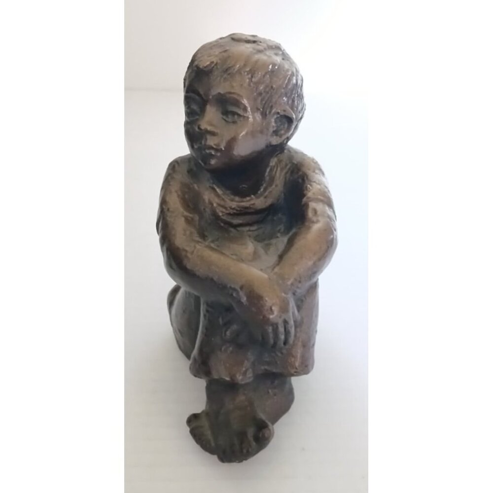 Vintage Rare Austin Prod Inc 1979 Boy Sitting Figurine Statue